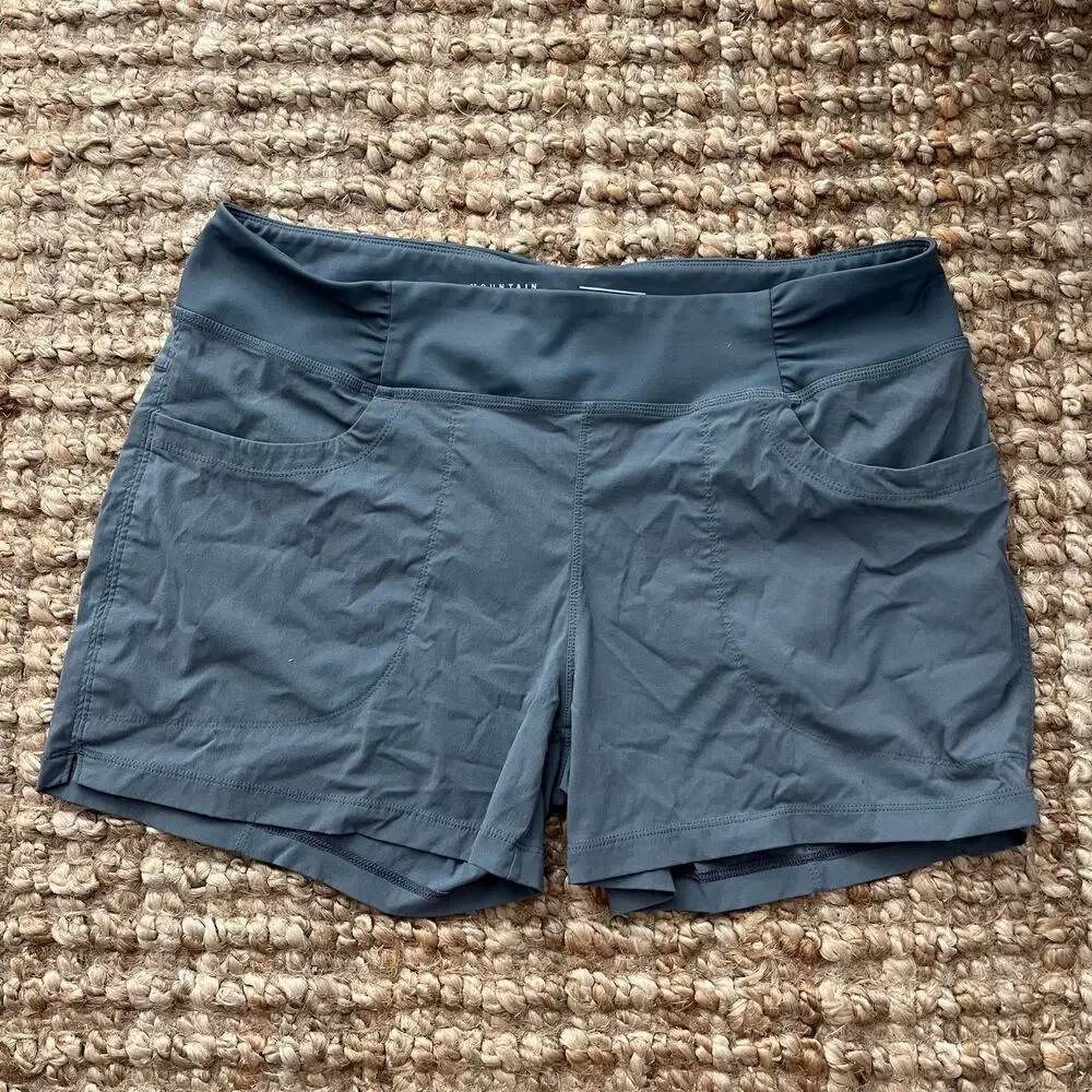 Mountain Hardwear Dynama Shorts Womens L Gray Hiking Trail Outdoor Stretch EUC